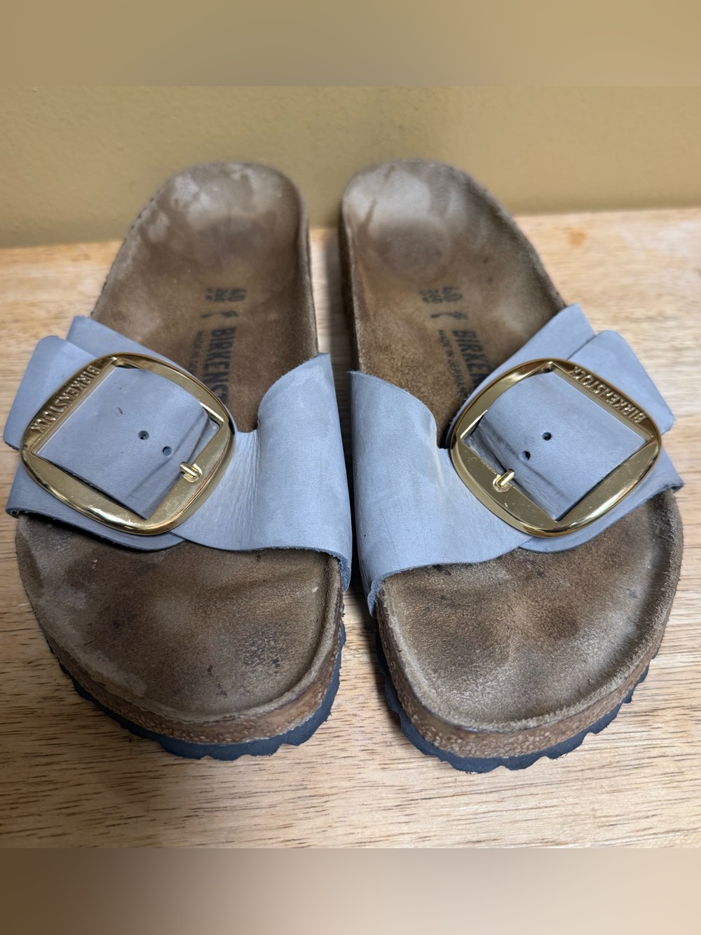 Birkenstock Madrid Big Buckle Slide - Light Gray with Gold Buckles